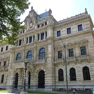 Homestay Con Bano Privado En El Centro De, Bilbao