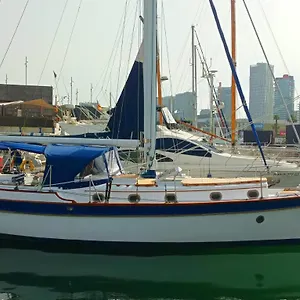 https://spacious-and-cozy-caribbean-boat-in-barcelona.topbarcelonahotels.com