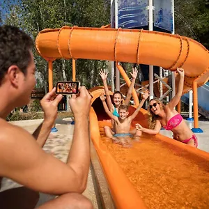 https://tamarit-park-resort-camping.catalonia-hotels.com